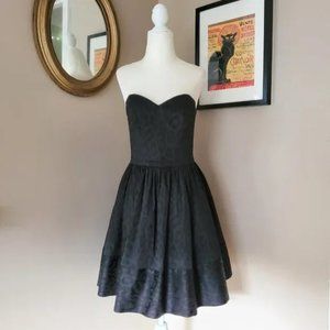 Betsey Johnson Black Leopard Sweetheart Neck Cocktail Dress - Size 2